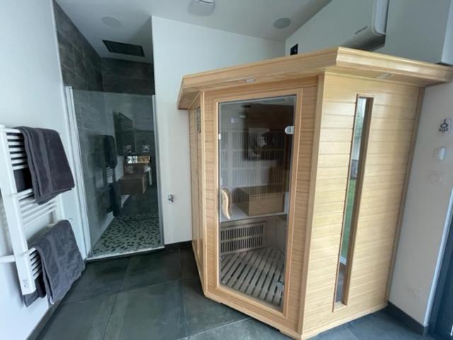 - Le Nuage - Unique, Espace Spa Privatif Et Jardin Avec Plancha Et Salon Privatif, Stationnement Public Gratuit Ниор Екстериор снимка